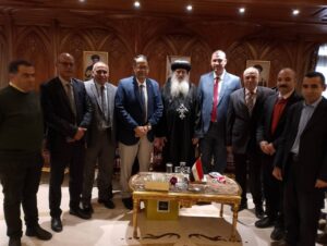 وكيل وزارة التربية والتعليم بالغربية يهنئ نيافة الأنبا بولا مطران طنطا وتوابعها 