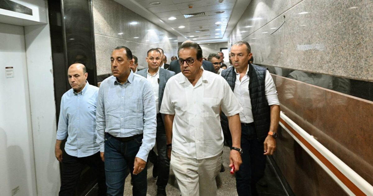 مدبولي يتفقد أعمال تنفيذ مشروع مستشفى السنطة المركزي الجديد